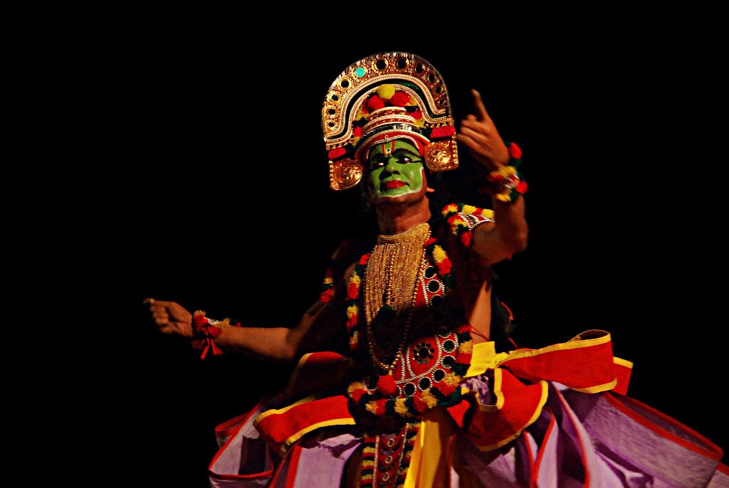Ottamthullal Performer